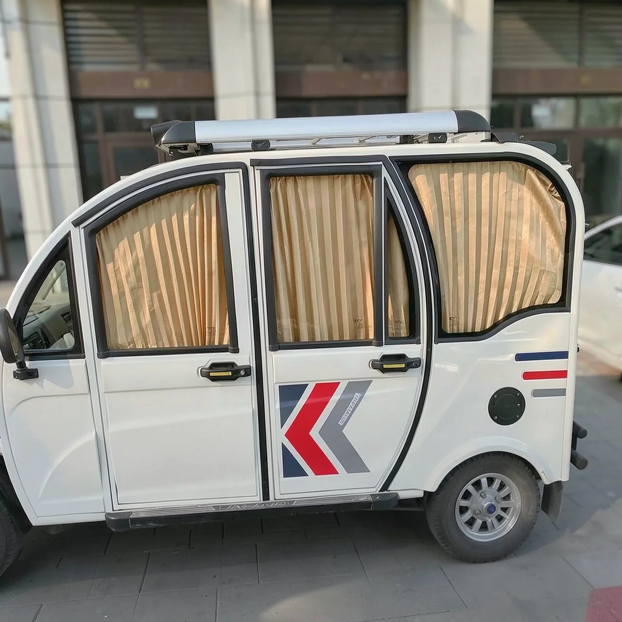 Комплект штор Jinpeng золотистый, 2 окна