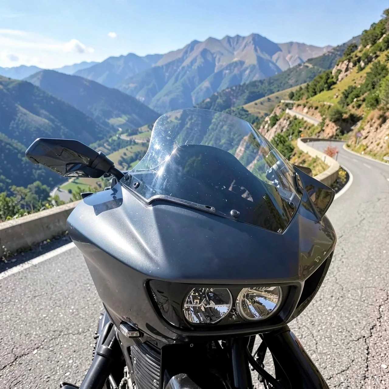 Верхний дефлектор воздушного канала Aizome для Harley-Davidson Road Glide CVO/SE/ST