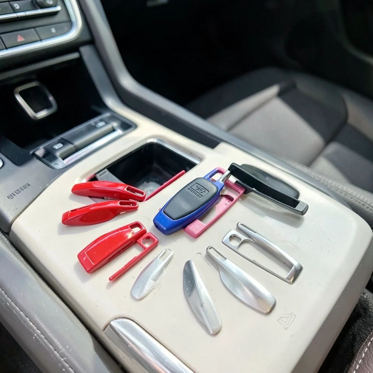 Чехол для ключа Porsche красный глянцевый