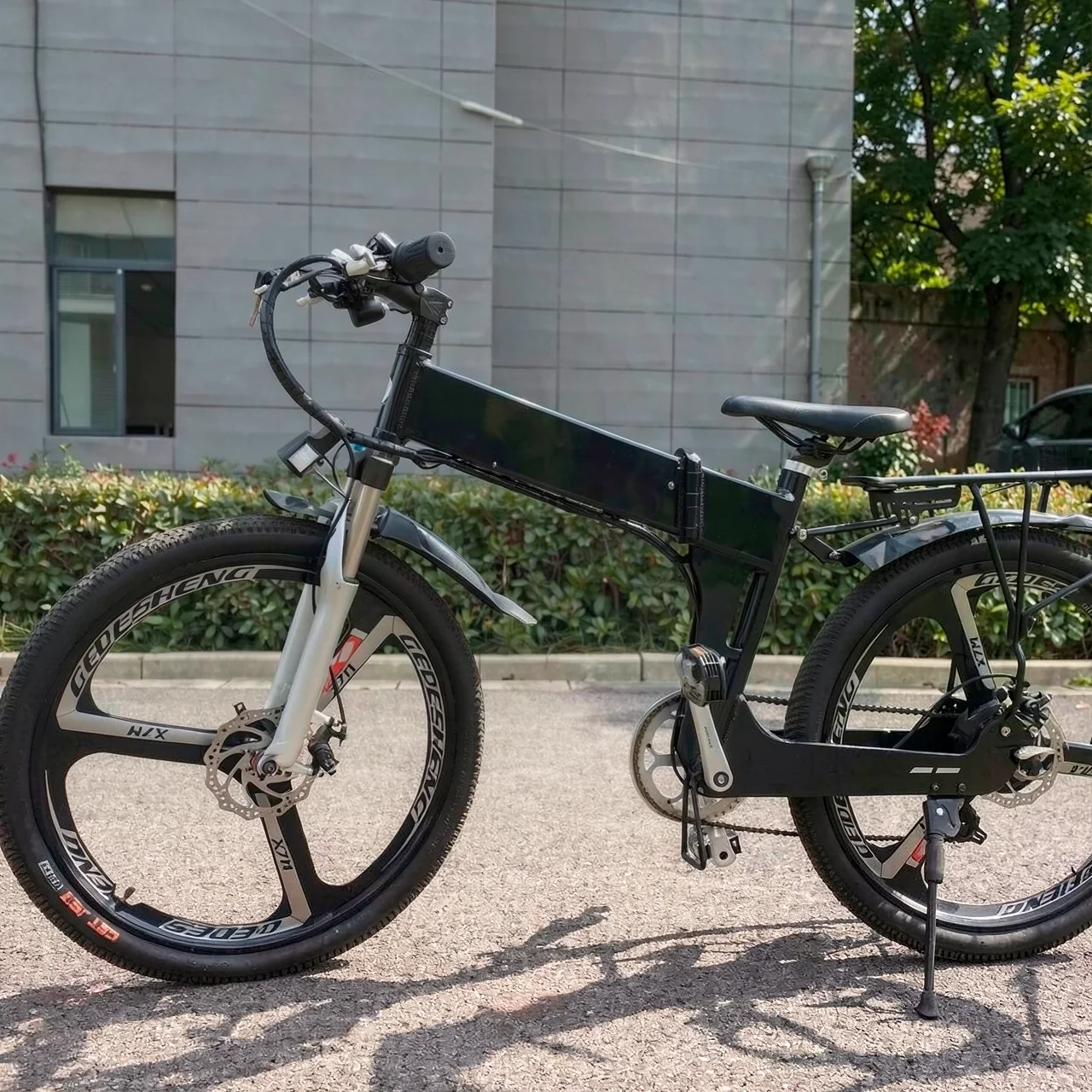 Электровелосипед Gedesheng 26" с бесколлекторным двигателем 350W