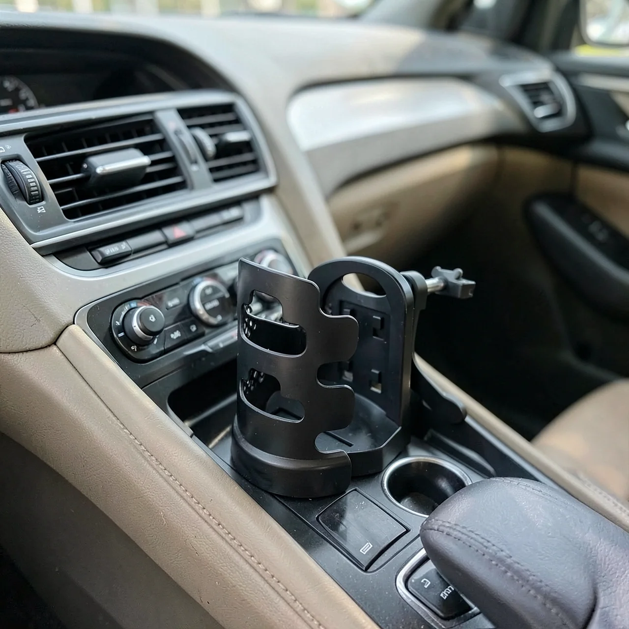 Держатель для стакана на выход воздуха автомобиля