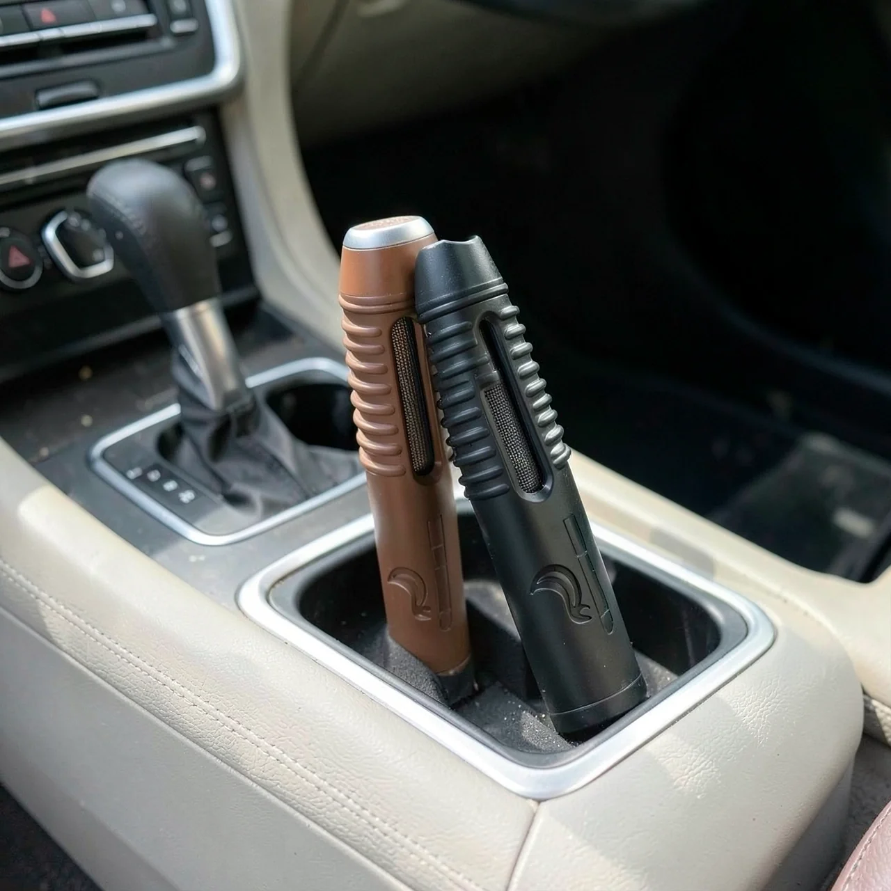 Пепельница автомобильная черная