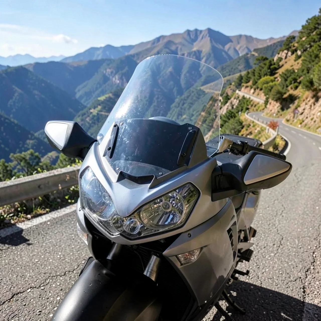 Ветровое стекло Kawasaki GTR 1400 прозрачное 65 мм