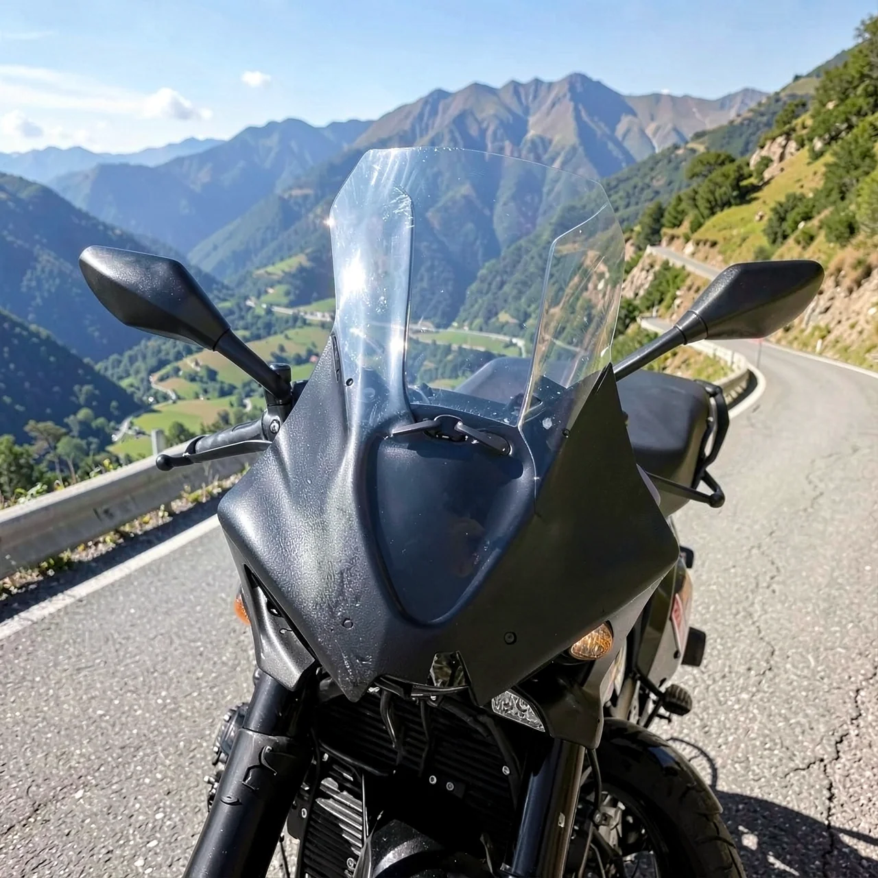 Ветровой дефлектор MIXTER для Honda X-ADV 750 дымчато-серый