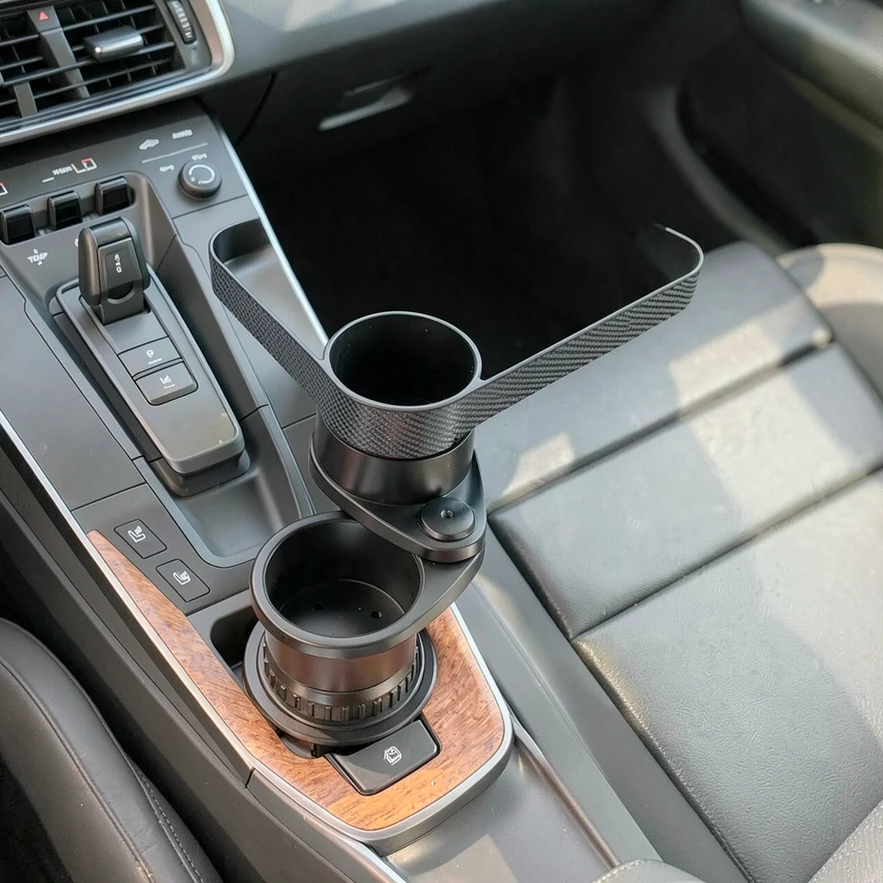 Автомобильный поднос квадратный