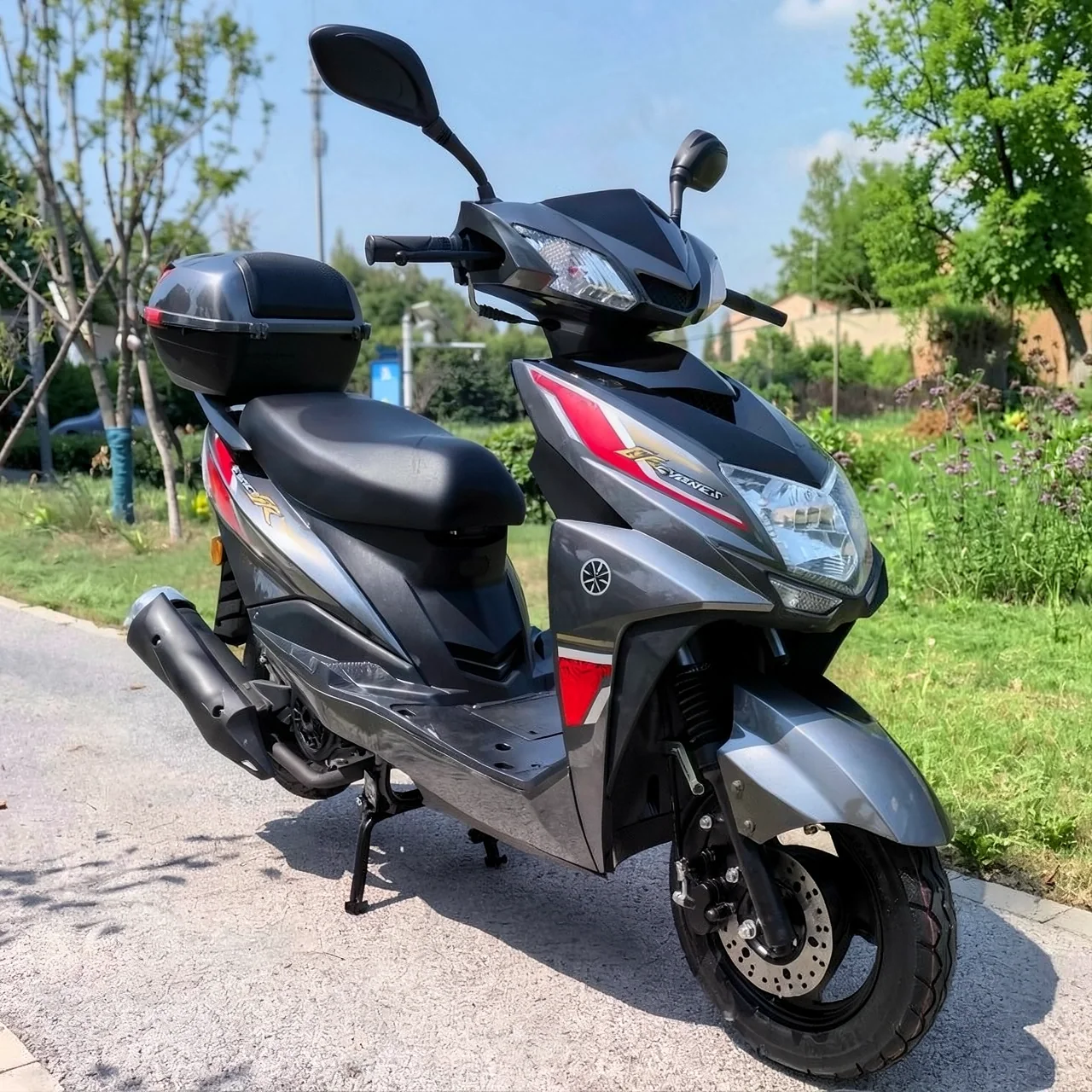 Скутер Shangling 125cc белый EFI