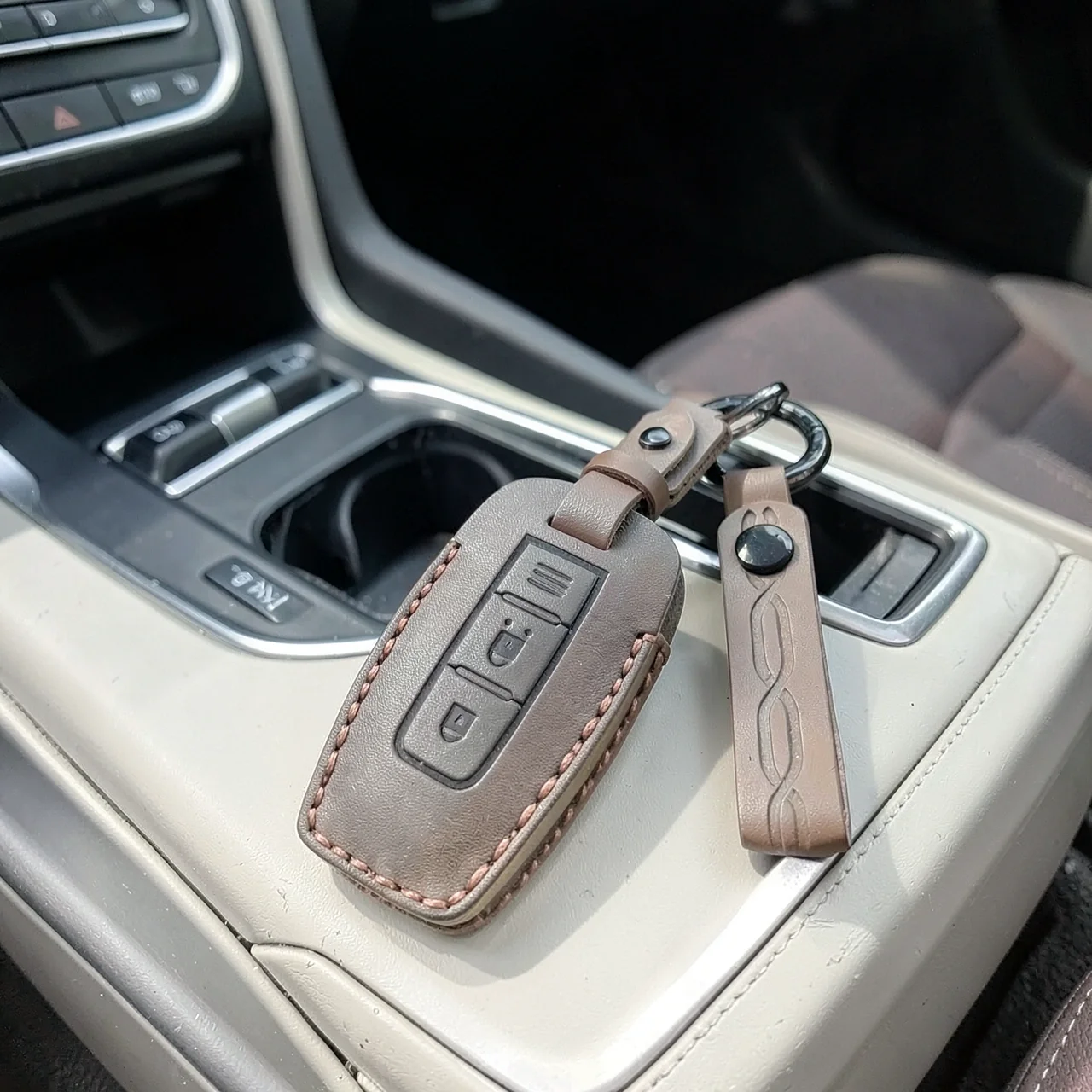 Чехол для ключей Mitsubishi черный 2 кнопки