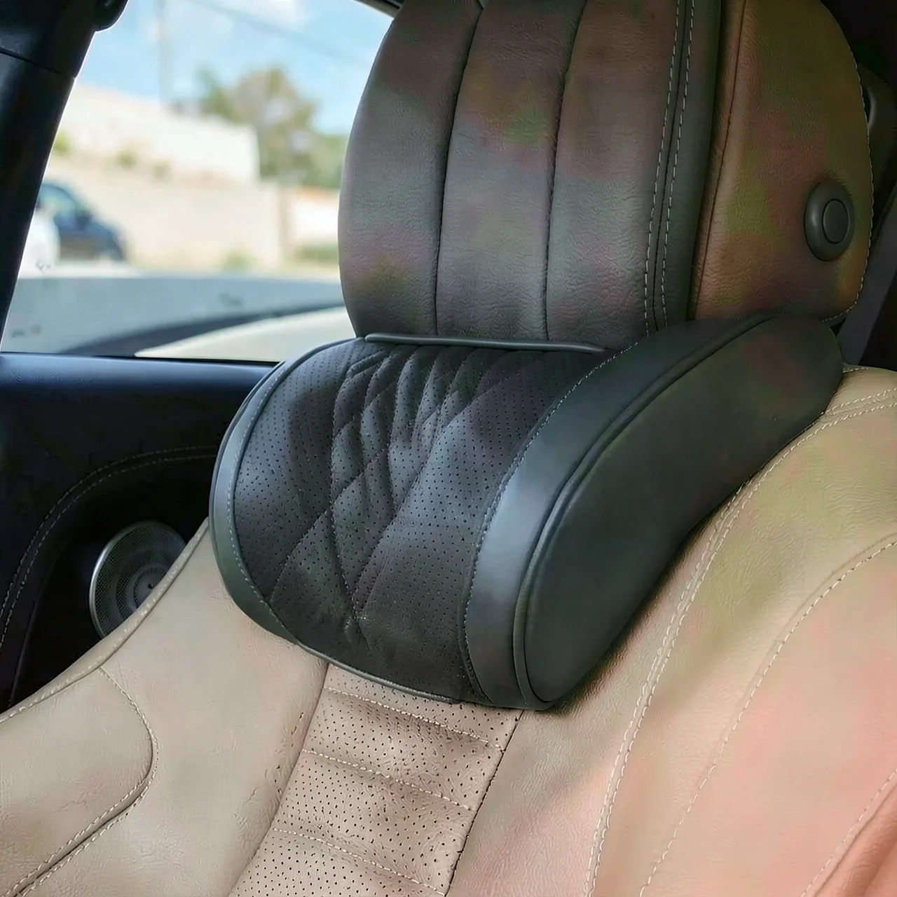 Подголовники Maybach черные 2 шт