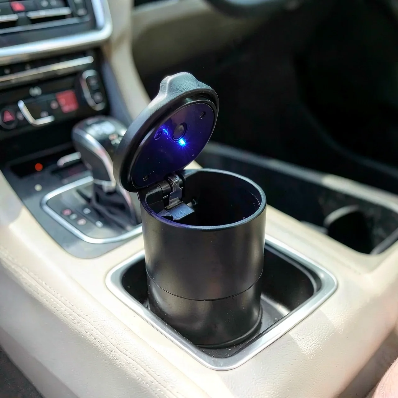 Автомобильная пепельница Strange Mouse 4S с подсветкой
