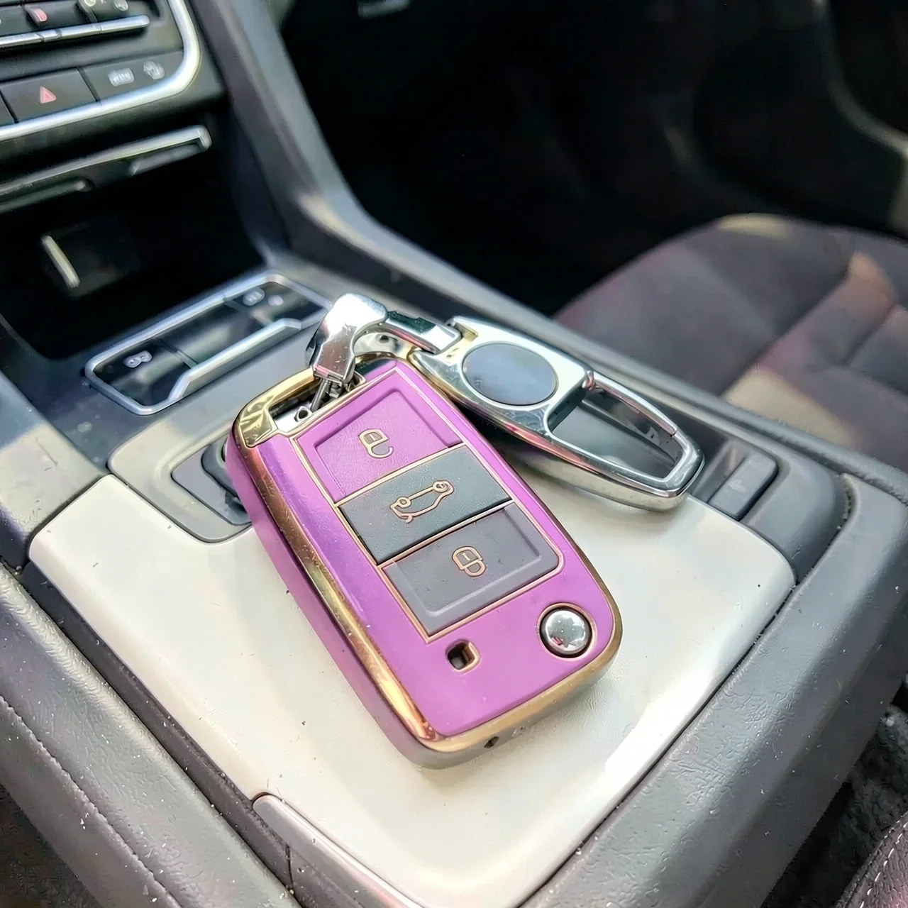 Чехол Volkswagen TPU розовый