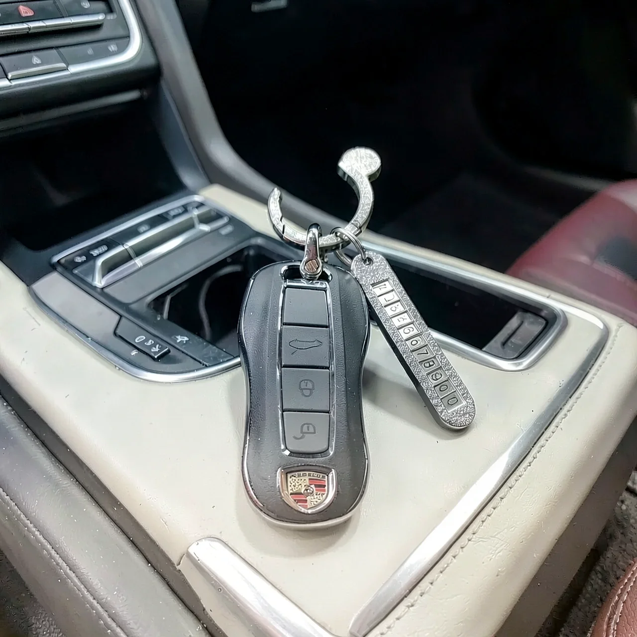 Чехол для ключа Porsche черный