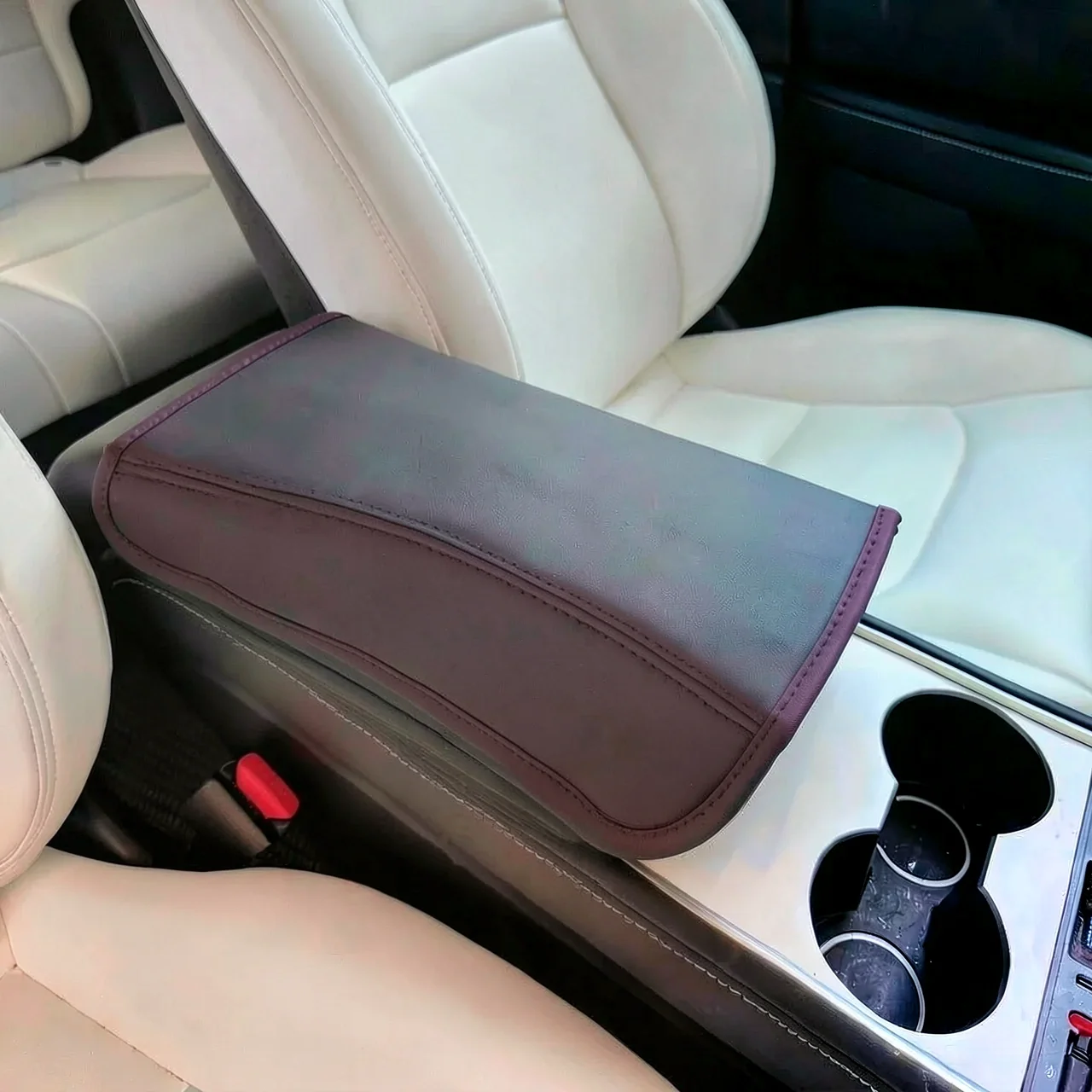 Чехол подлокотника Coolqi Tesla бордовый без логотипа
