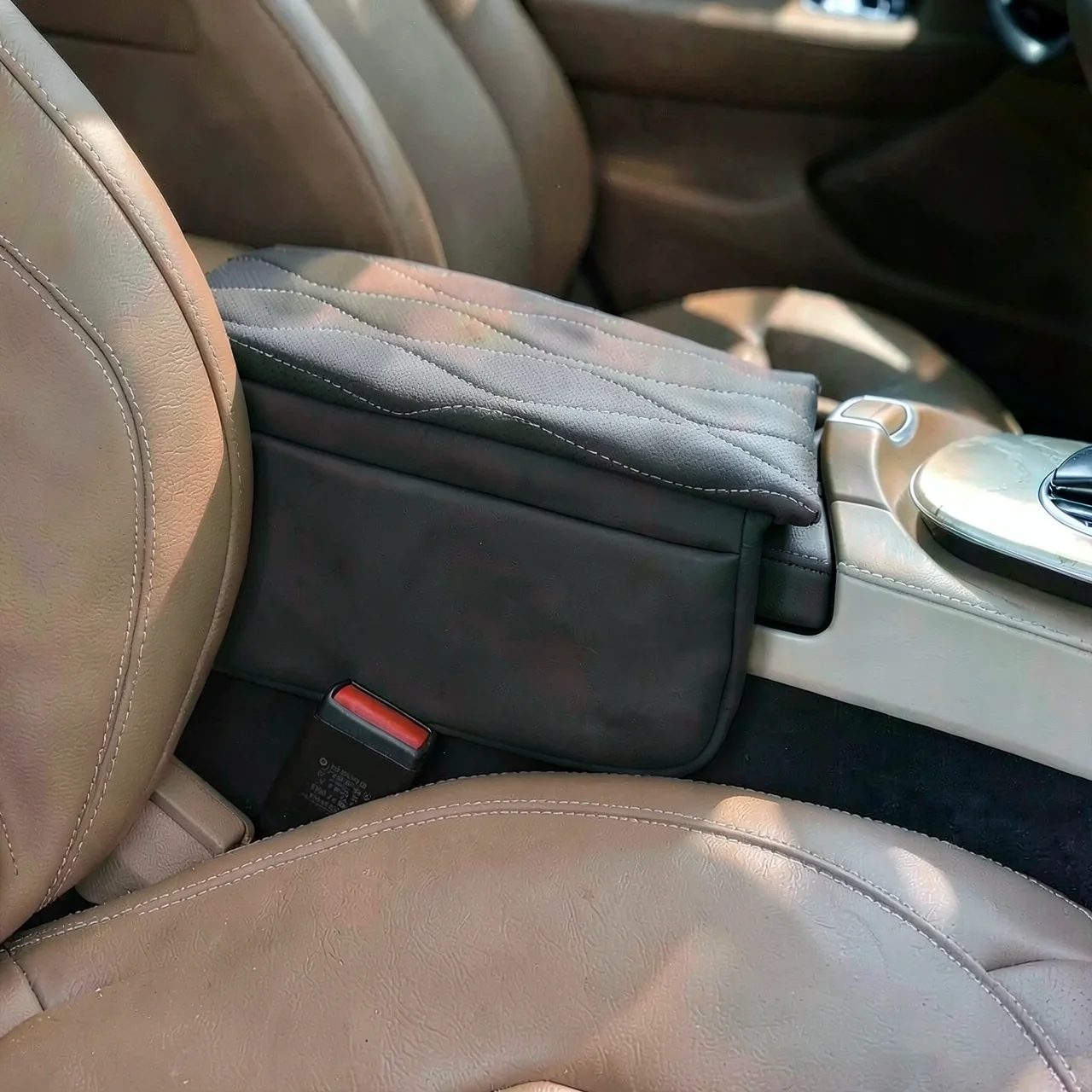 Подушка кожаная GLC/EQC черная