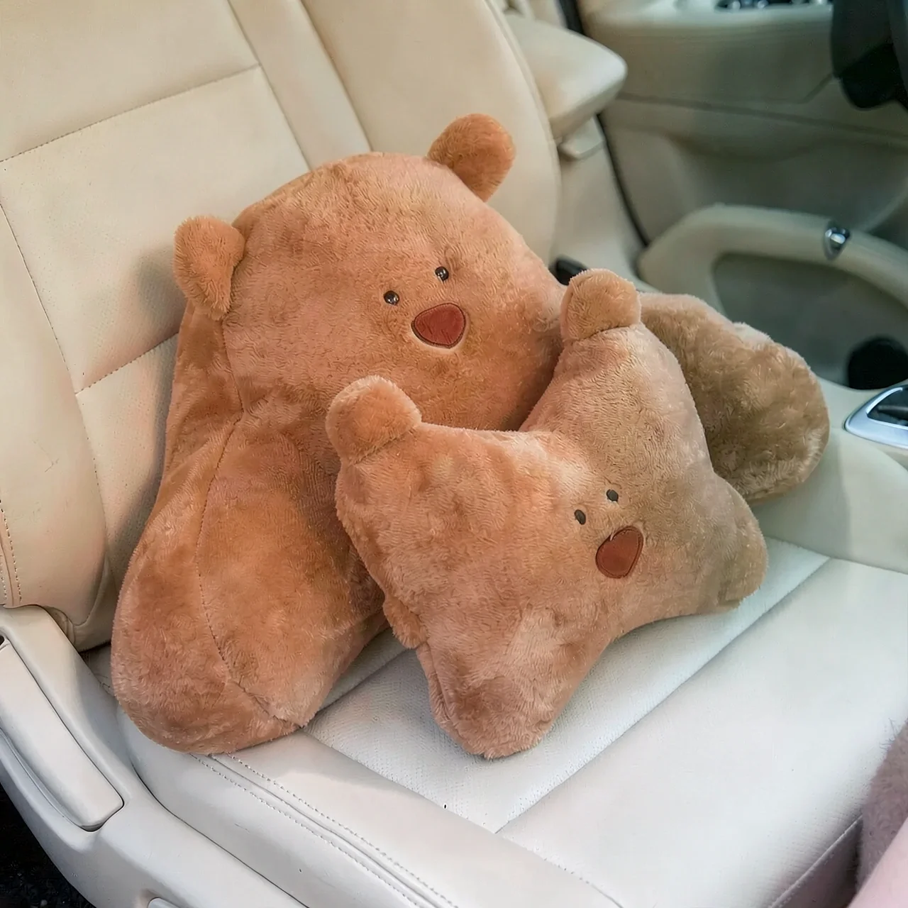Автомобильный набор плюшевый коричневый медвежонок комплект