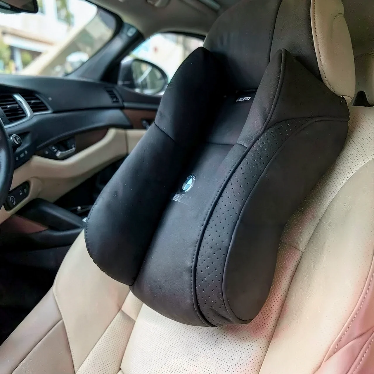 Комплект подушек BMW черный