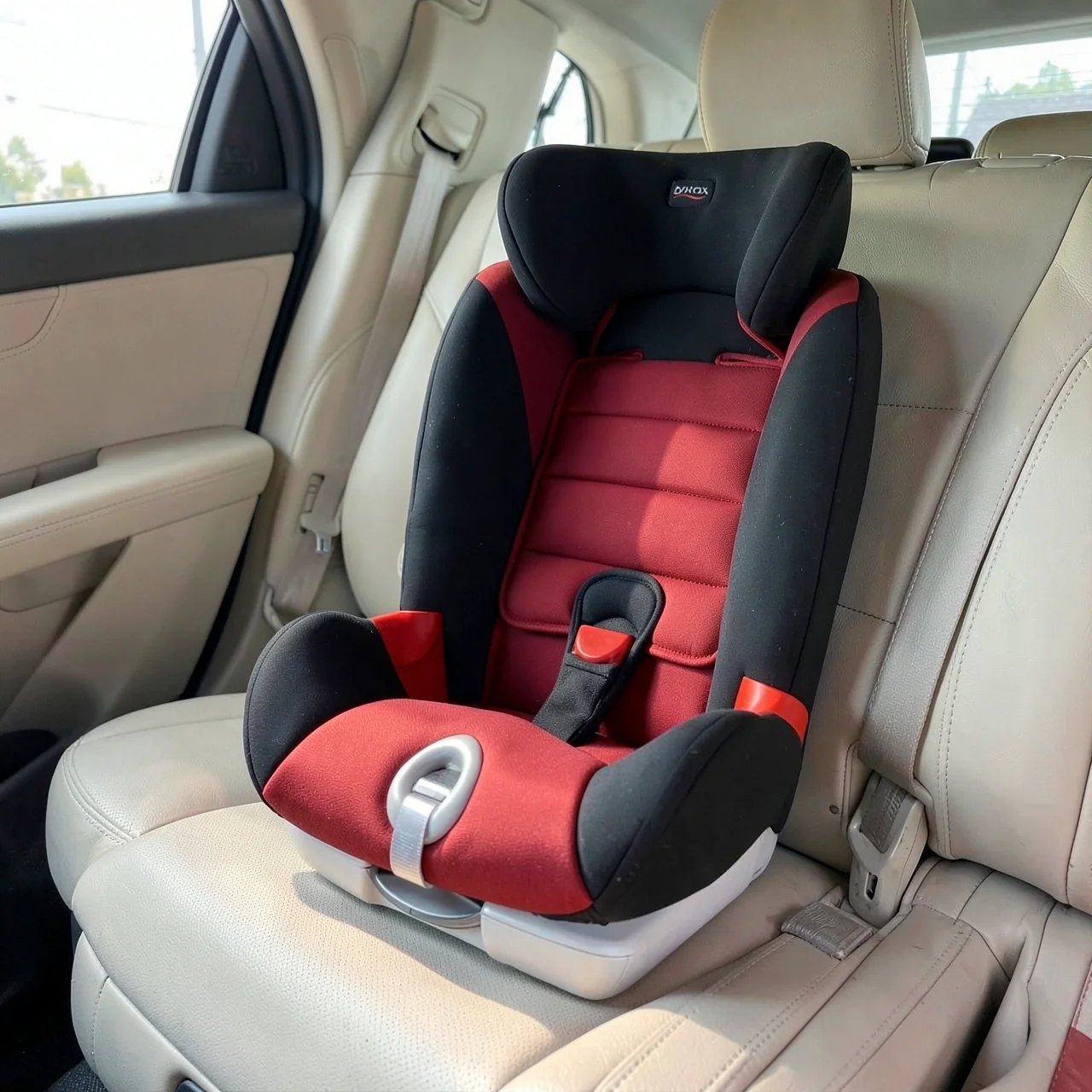 Детское автокресло Britax Römer Advansafix i-Size (Pilot)