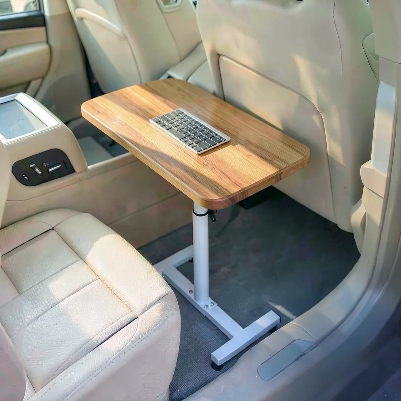 Столик автомобильный 48x30 см кленовый