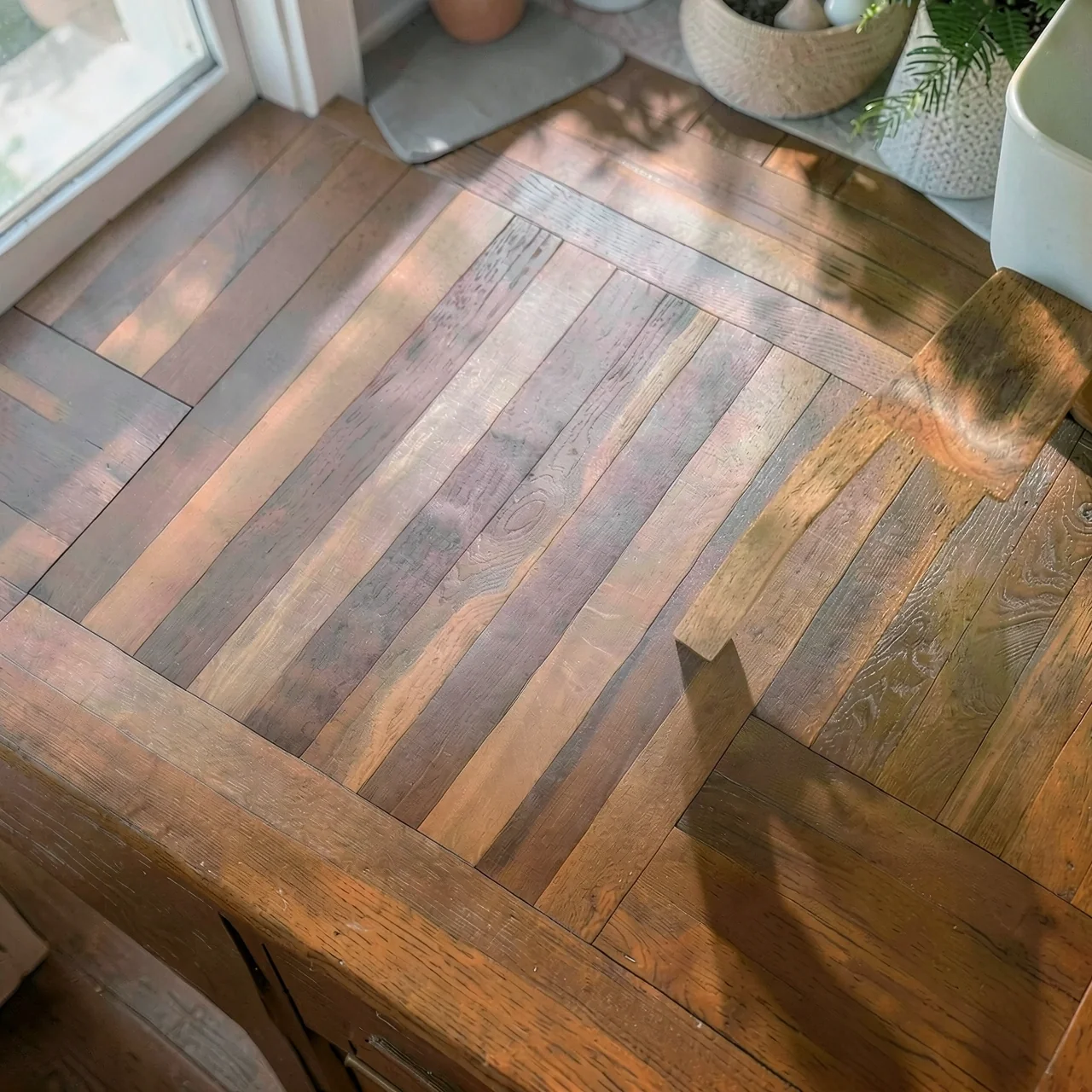 Паркет елочка копченая QH5206