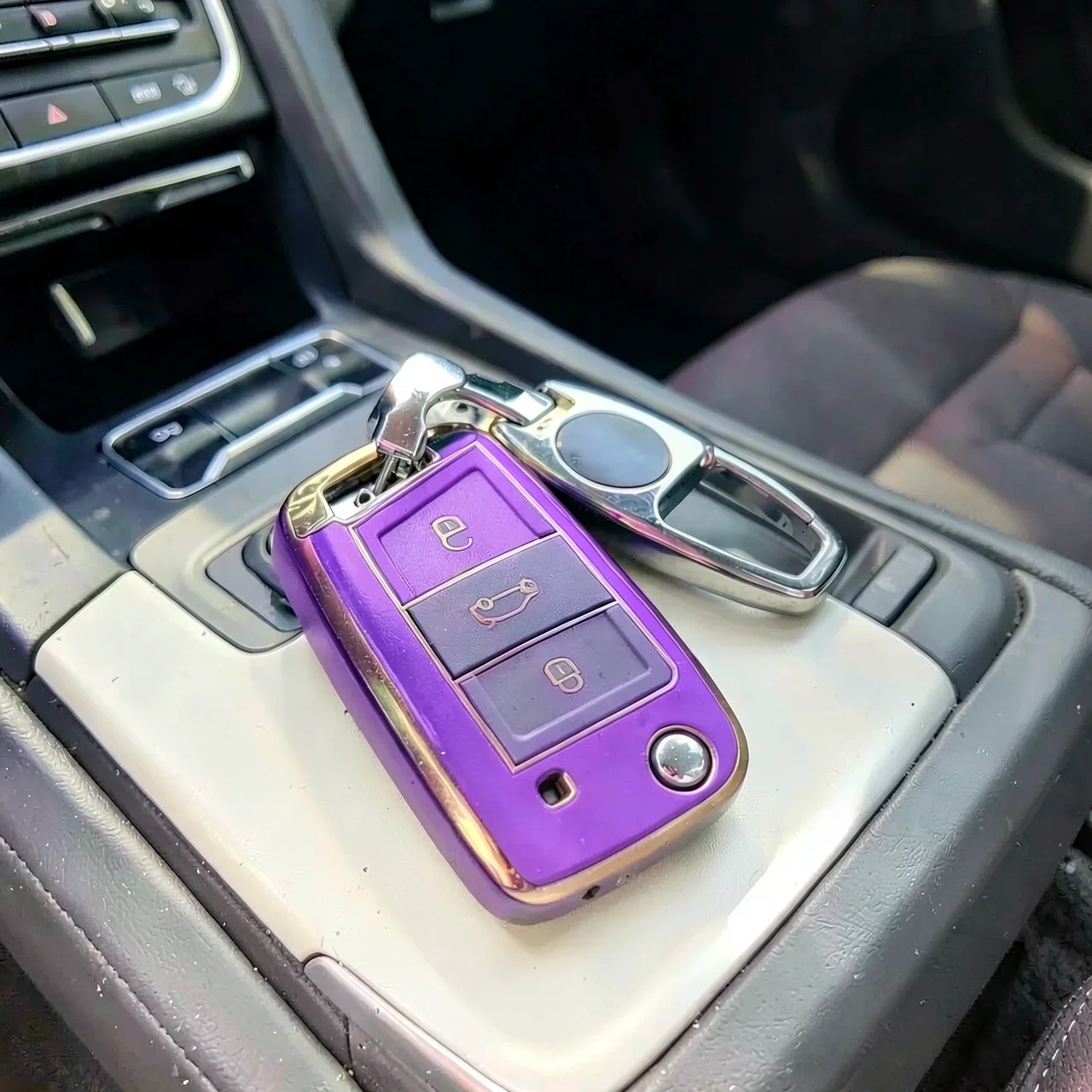 Чехол Volkswagen TPU фиолетовый