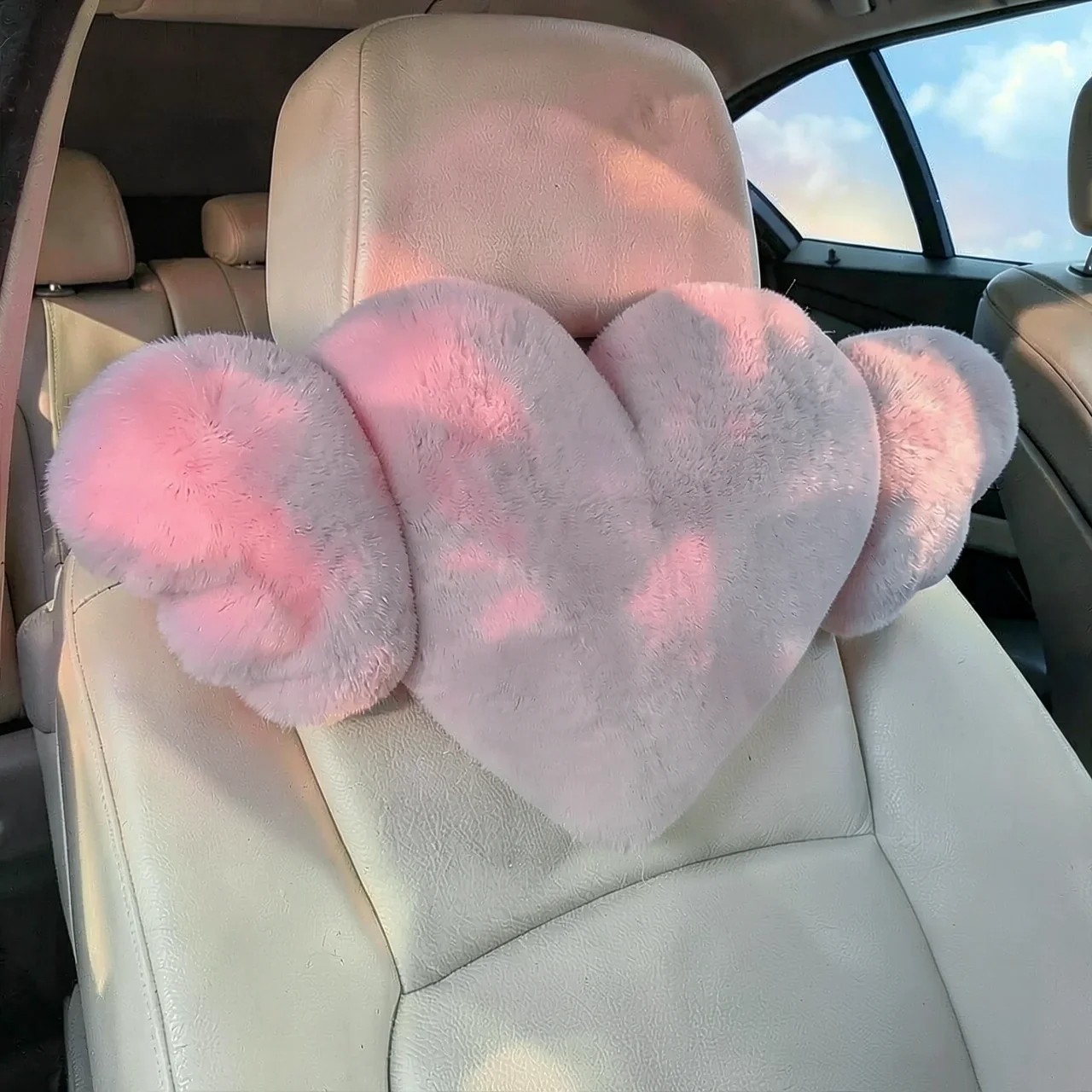 Подушка Love серая