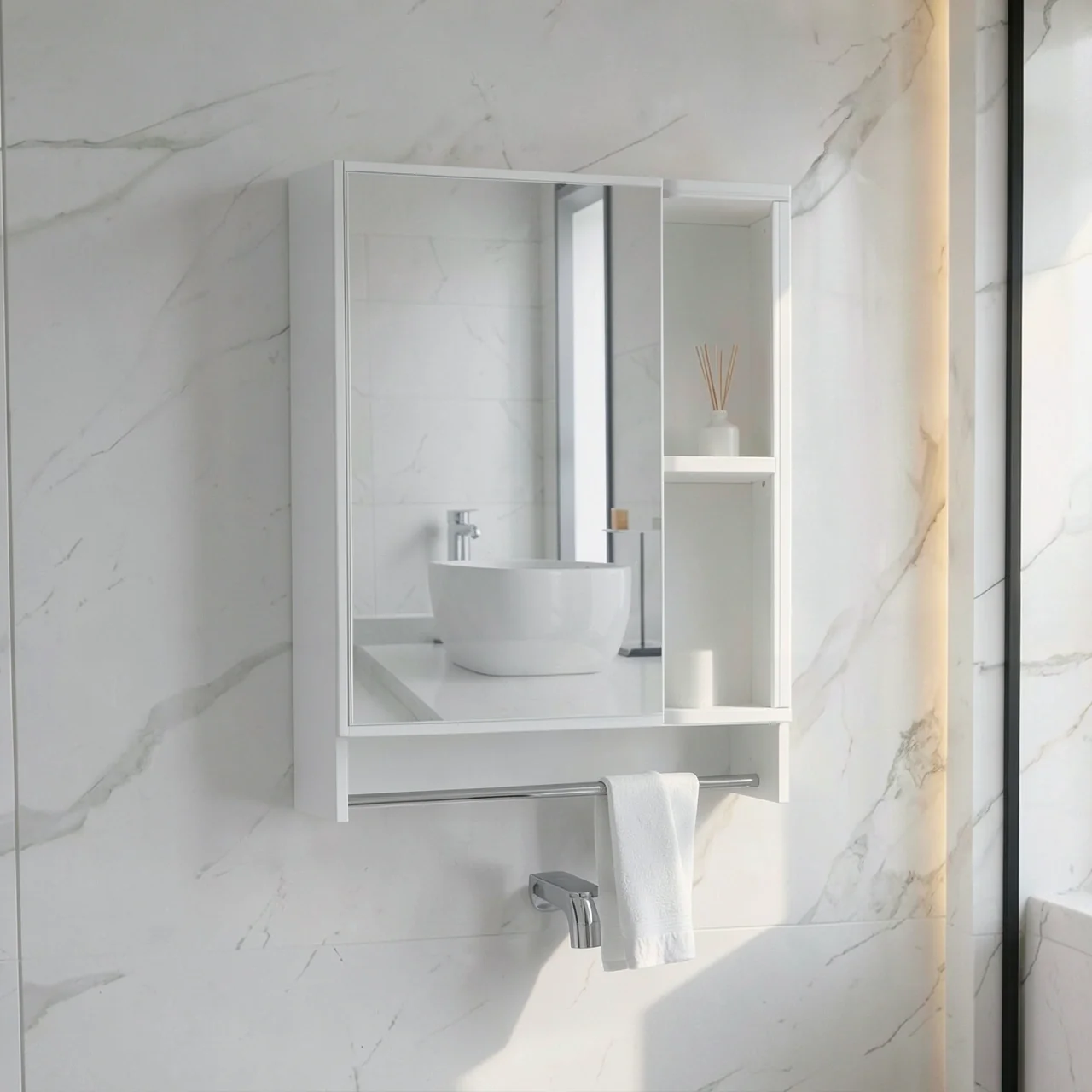 Зеркальный шкаф Other белый 55x65 с полотенцедержателем