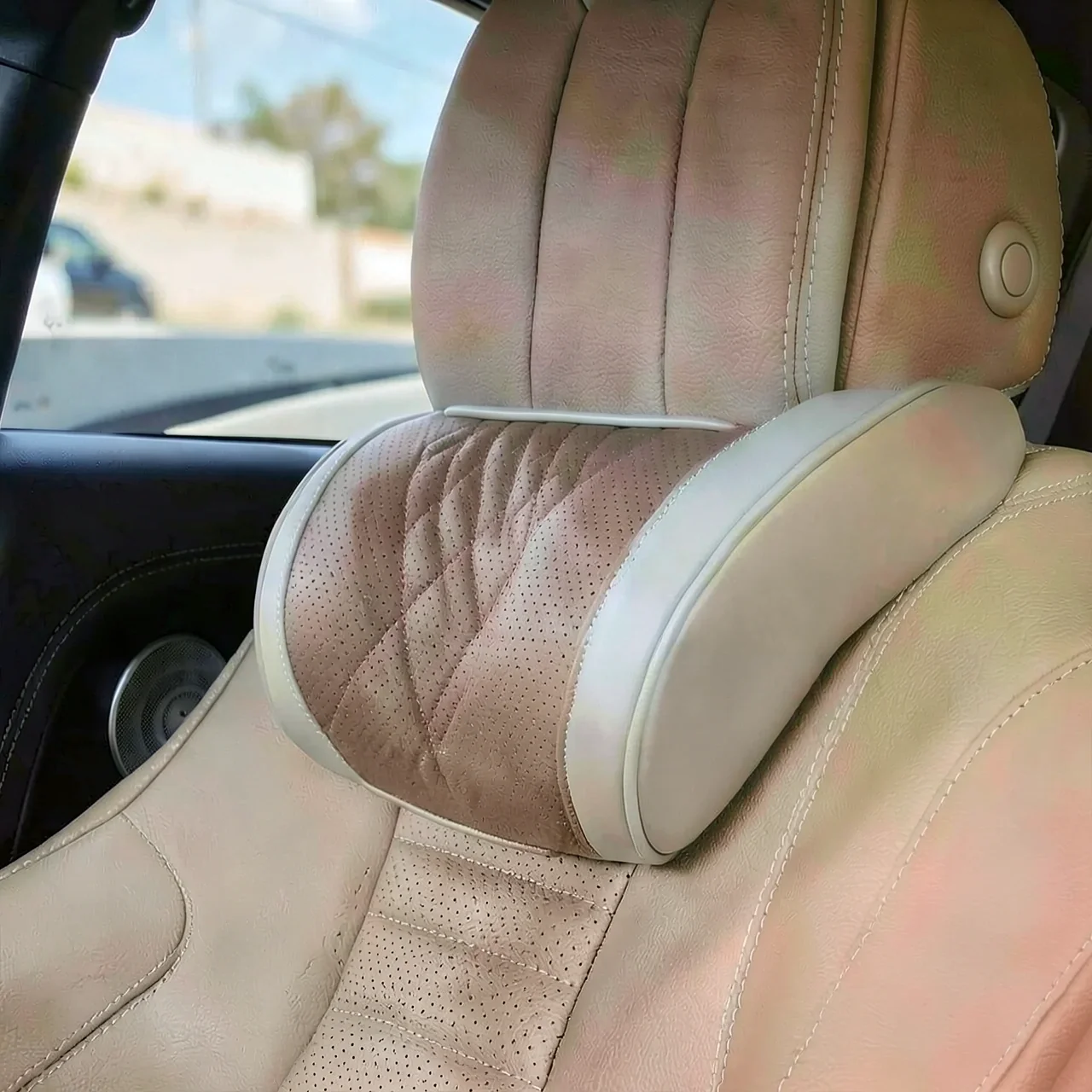 Комплект Maybach белый подголовник и опора