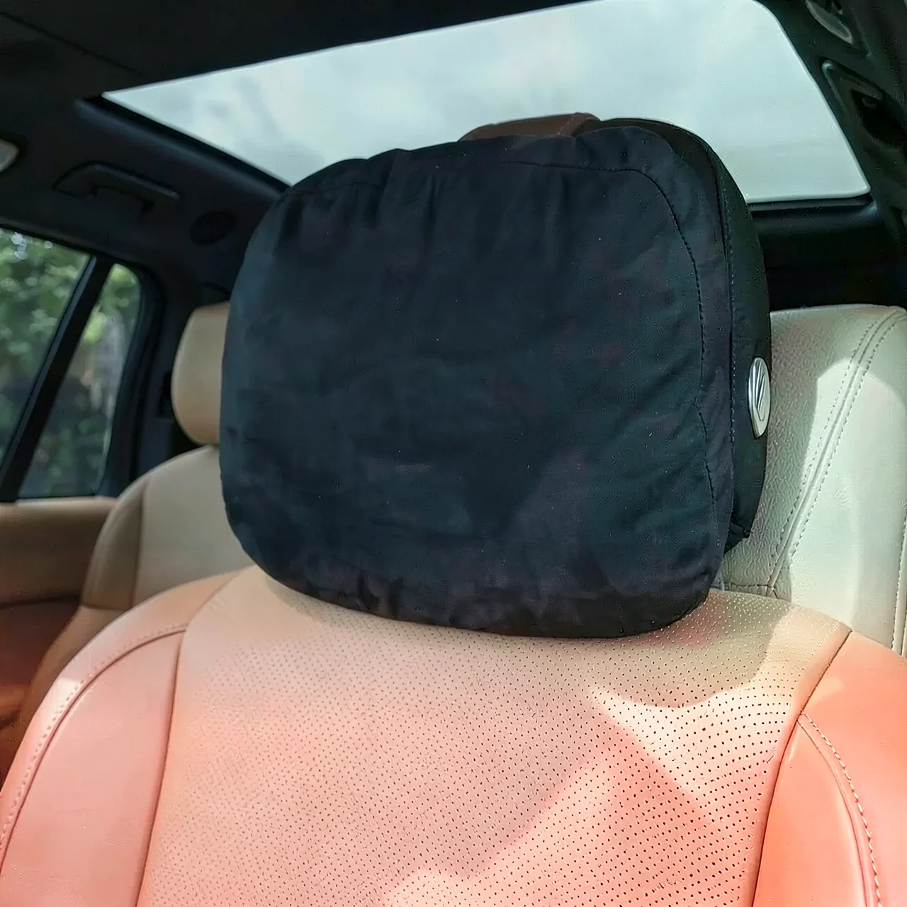 Подушка поясничная AITO белая для Li Auto