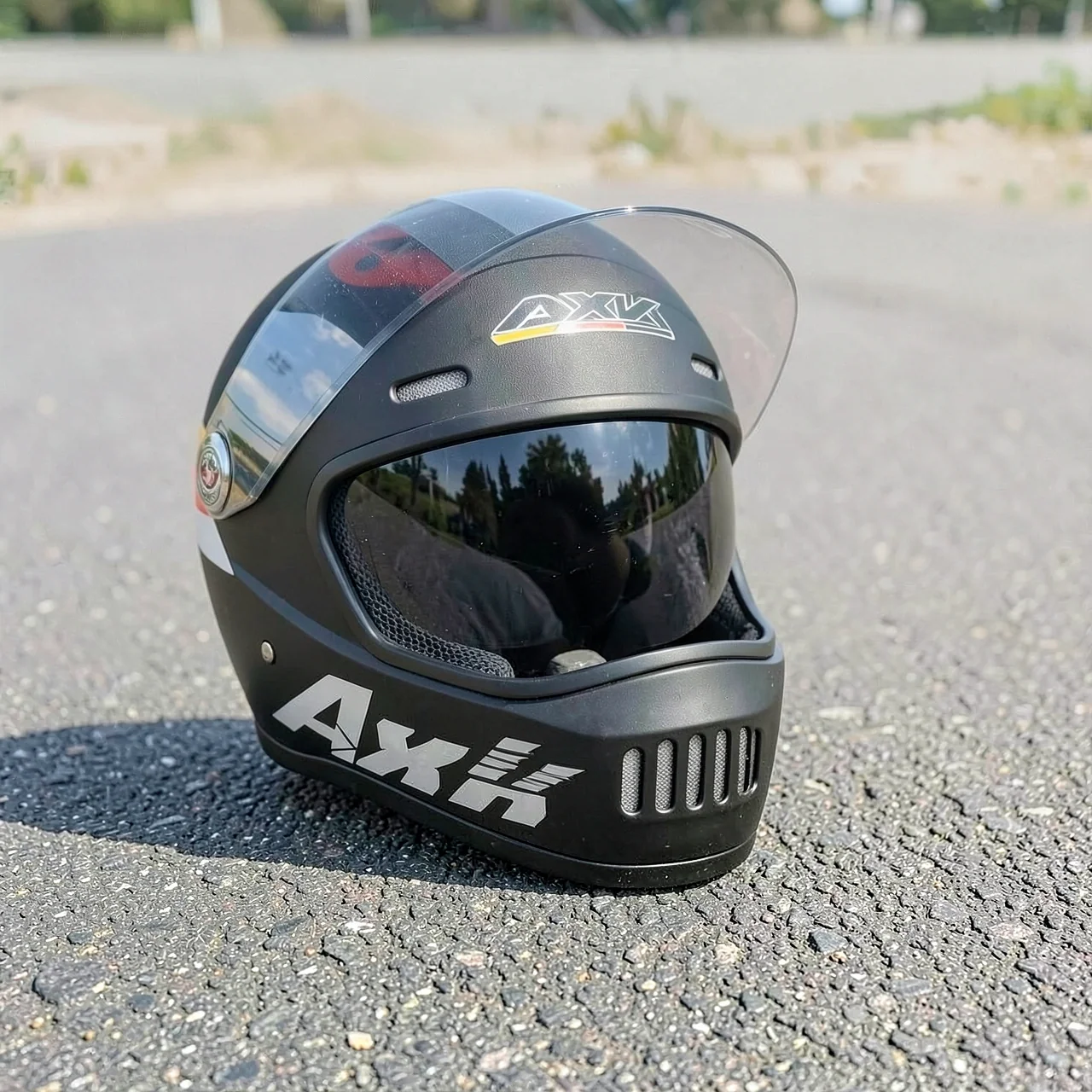 Мотошлем AXK черный