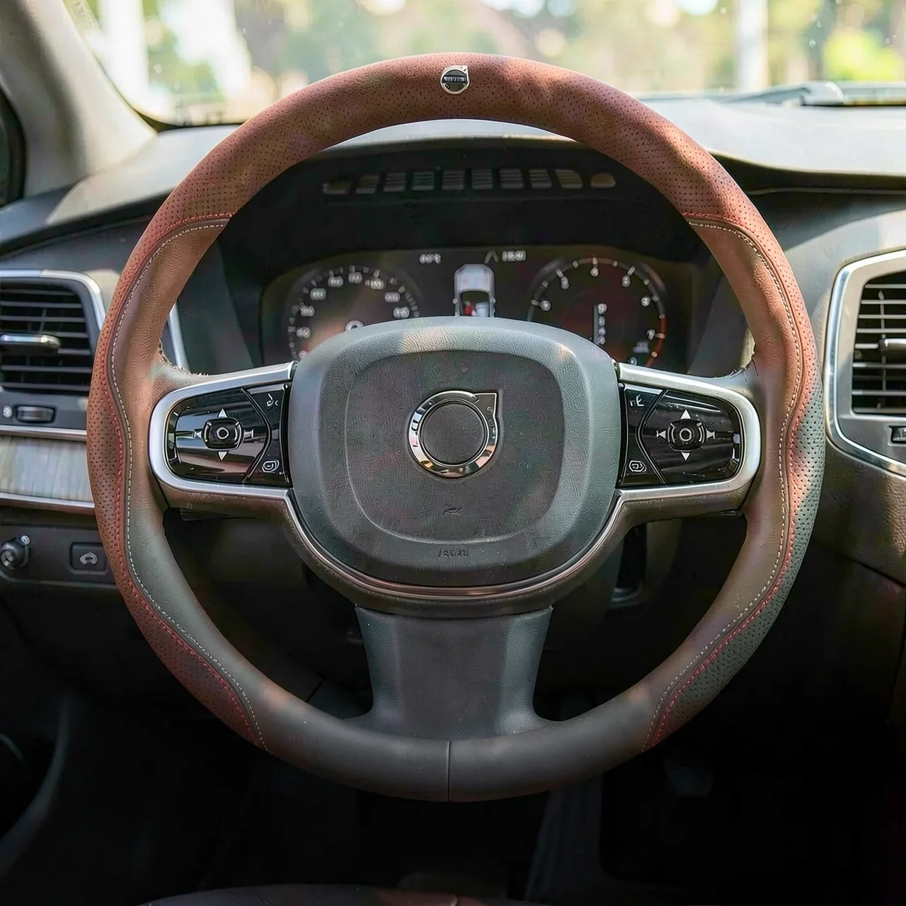 Чехол на руль Volvo красная прошивка без логотипа