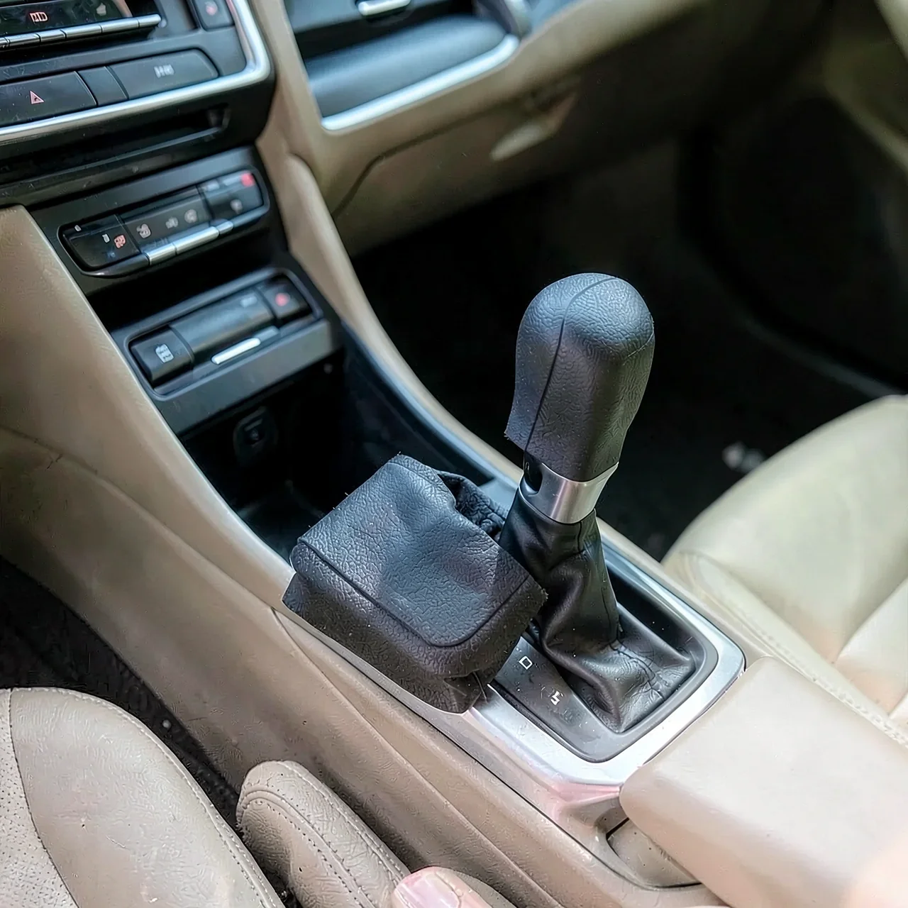 Чехол для КПП Toyota серый