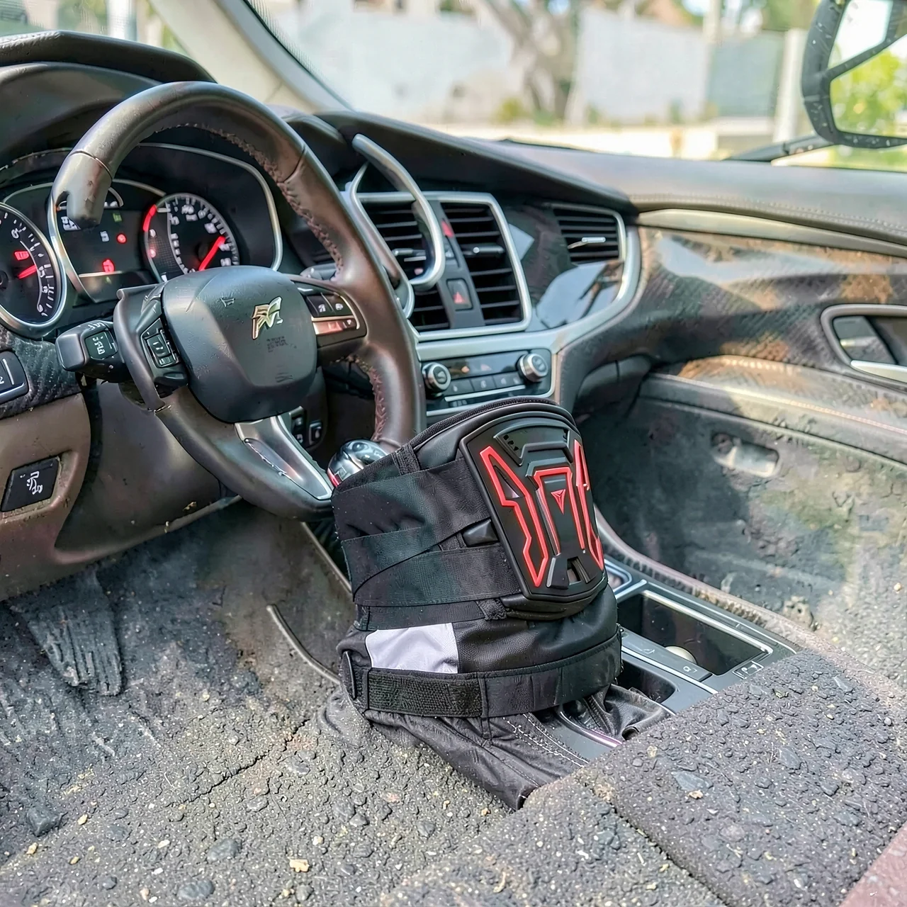 Пояс защитный Motowolf MDL1028 красный L