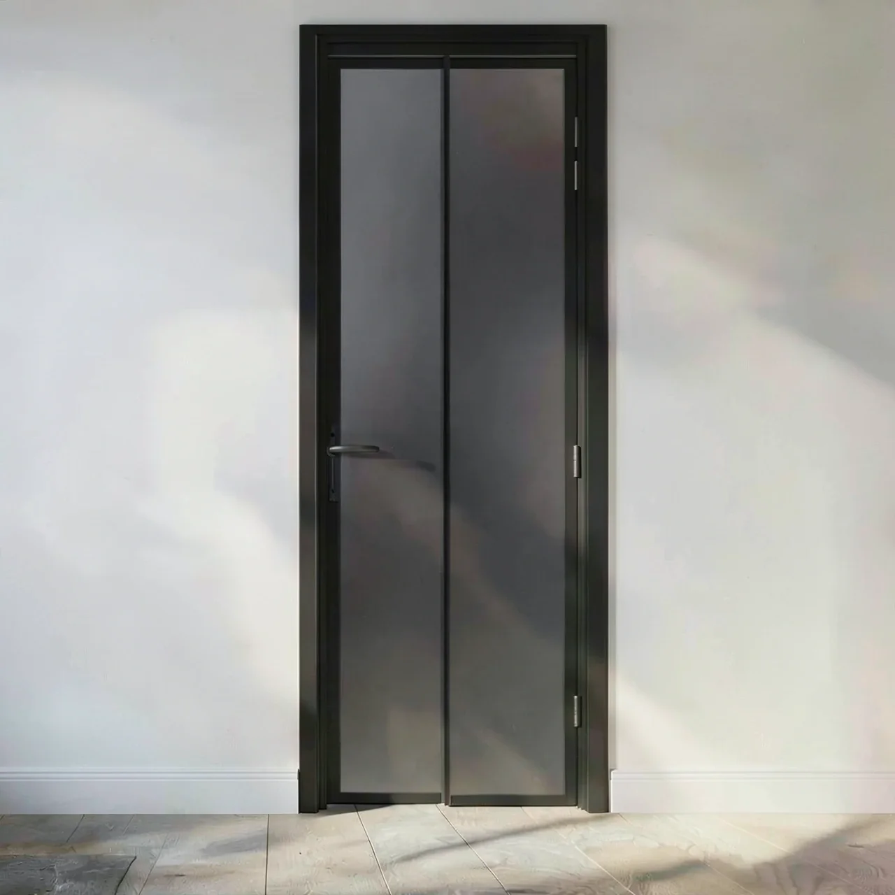Дверь алюминиевая черная с перекладиной и панелью