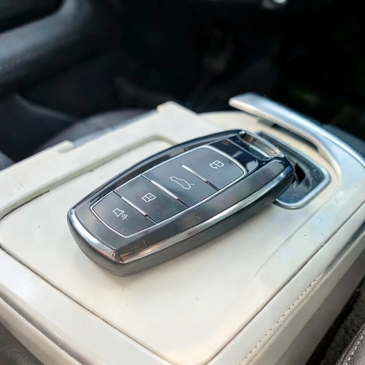 Чехол для ключа Haval 4 кнопки серо-синий одиночный
