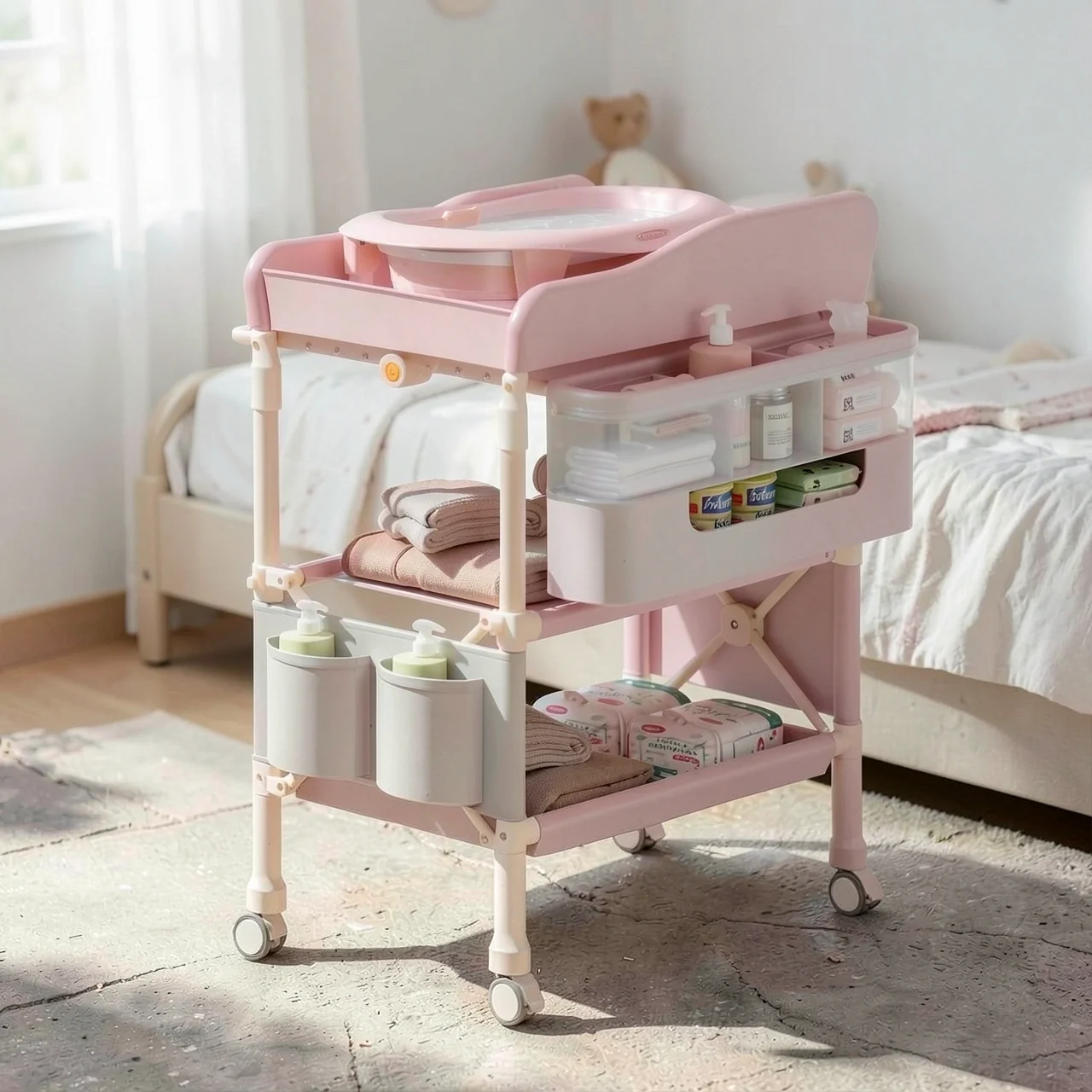 Столик пеленальный розовый с игрушками