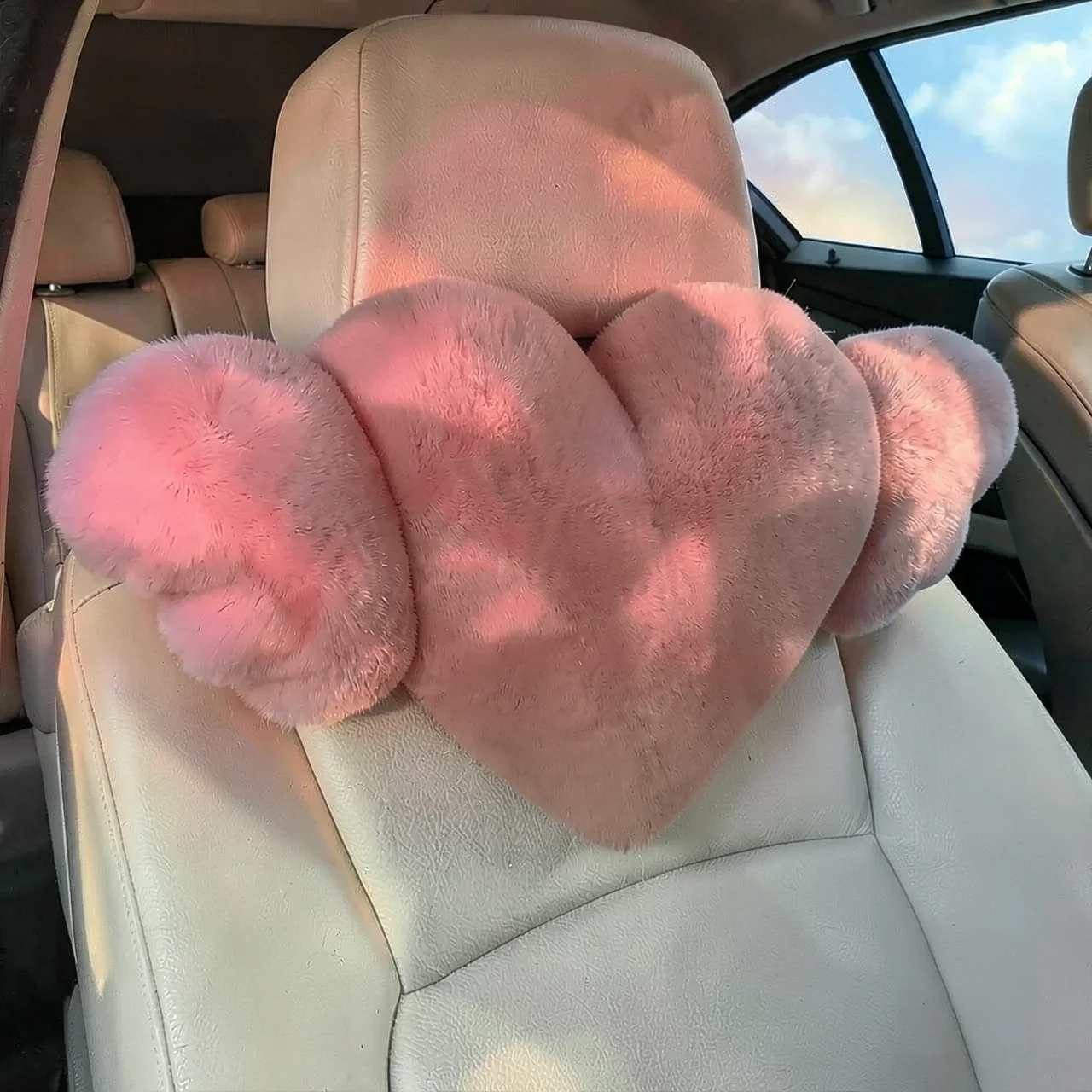 Подушка Love коричневая
