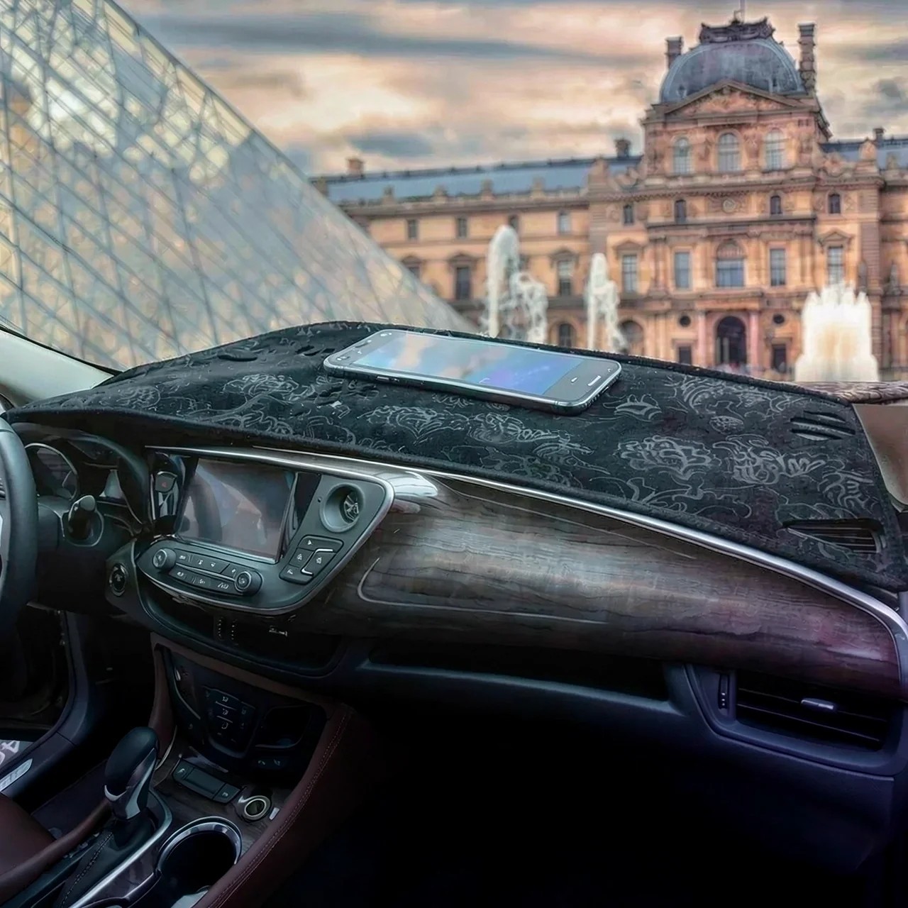 Накладка на панель Elantra EV