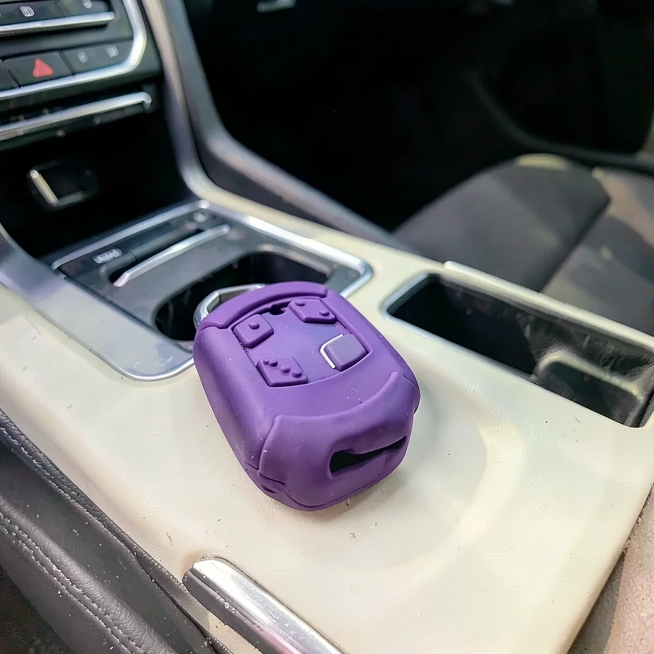 Чехол силиконовый Chevrolet фиолетовый