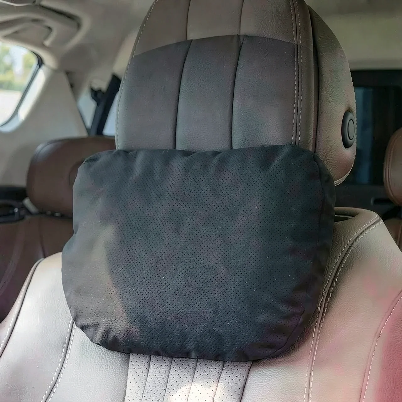 Подголовник автомобильный коньячный перфорированный