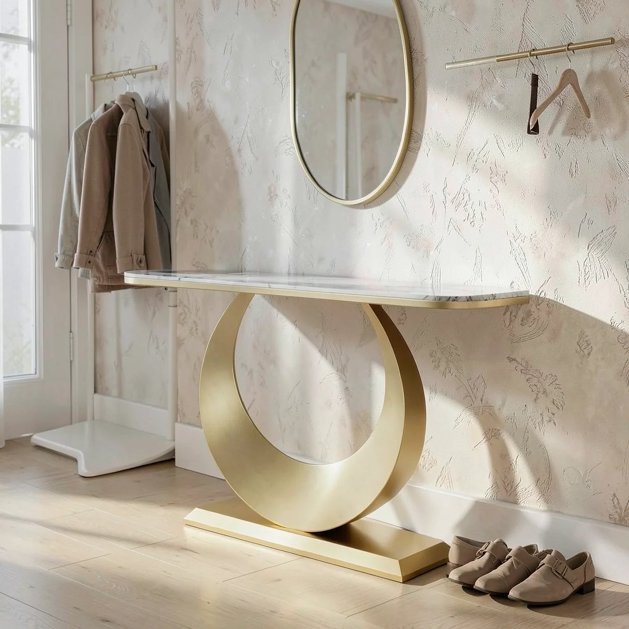 Консольный стол итальянский известняк золотой каркас 80x30x80