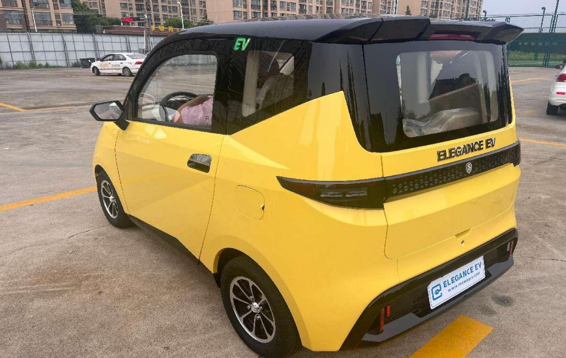 Электромобиль EV2 (L6e)