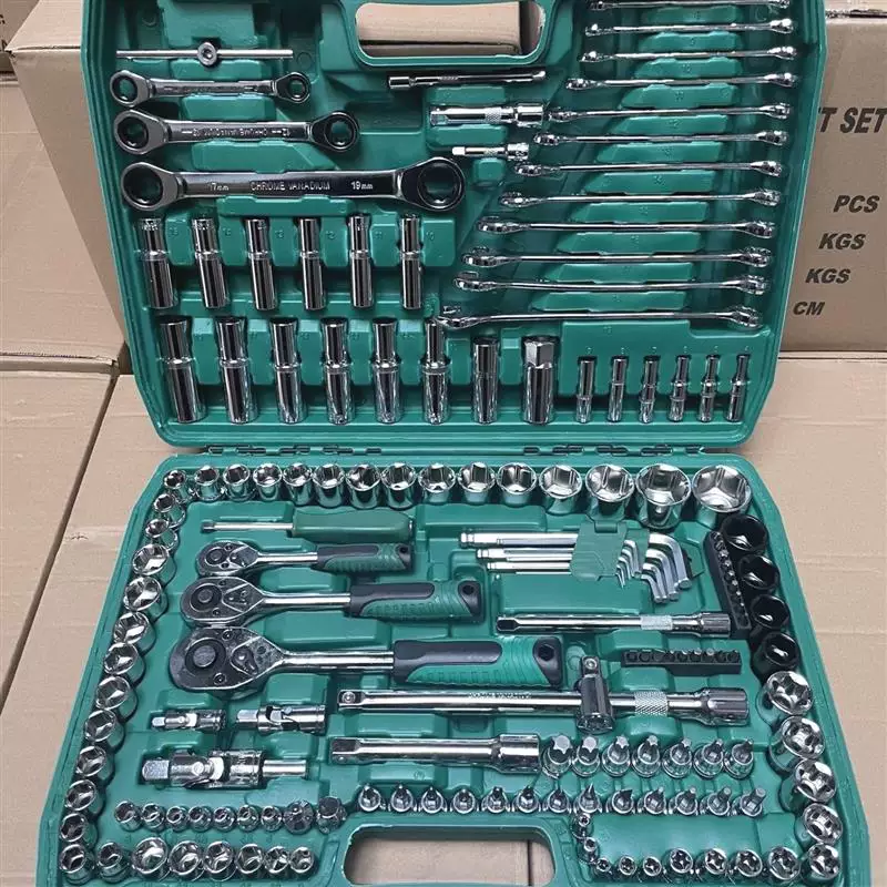 German quality auto repair tool set of 216 pieces, 72 teeth professional socket wrench set