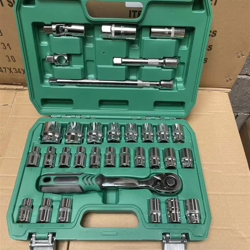 German quality auto repair tool set of 216 pieces, 72 teeth professional socket wrench set