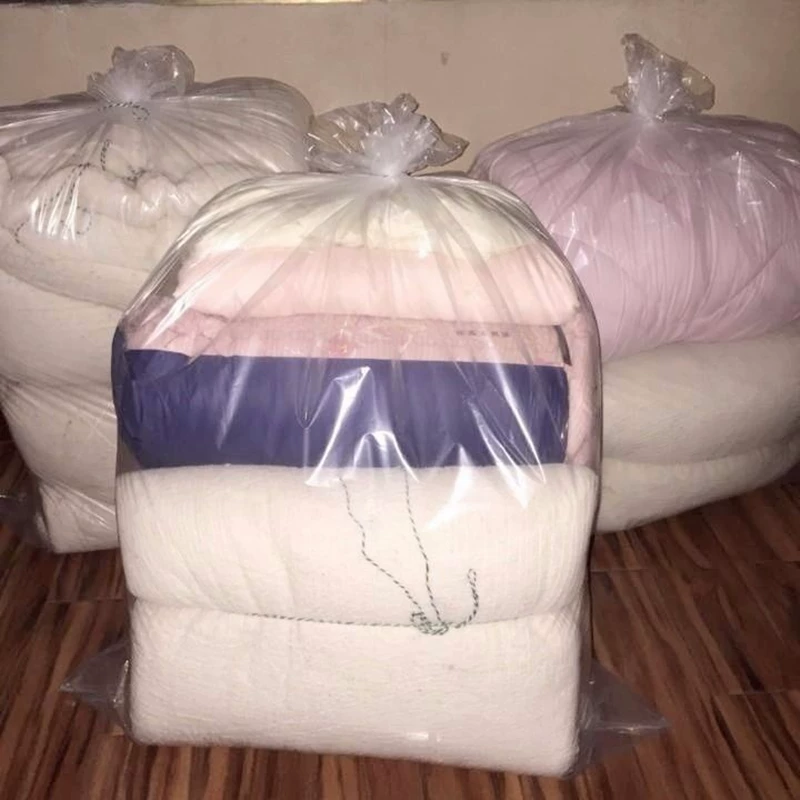 Organizing quilts, storing bags, and packing plastic clothes for moving and packing large capacity transparent waterproof and moisture-proof materials