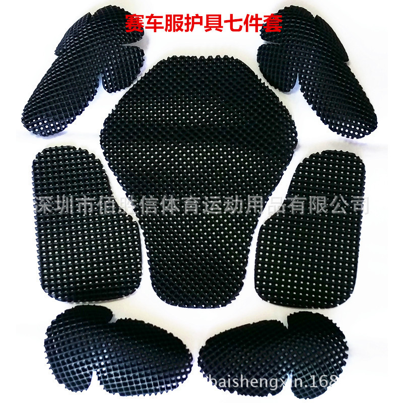 网孔成型内置护具