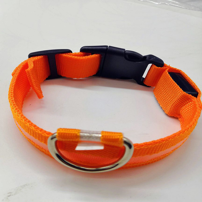橙色
