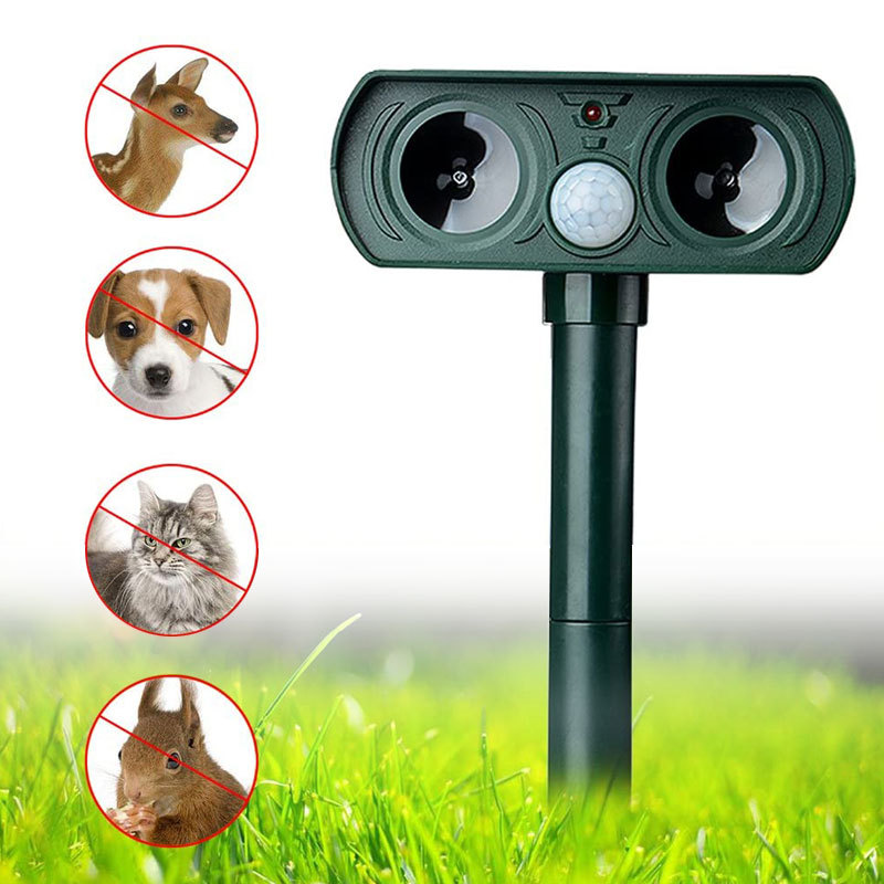New Solar Animal Destroyer Charging Drive Cat Drive Dog Drive Infrared Solar Animal Destroyer in Stock