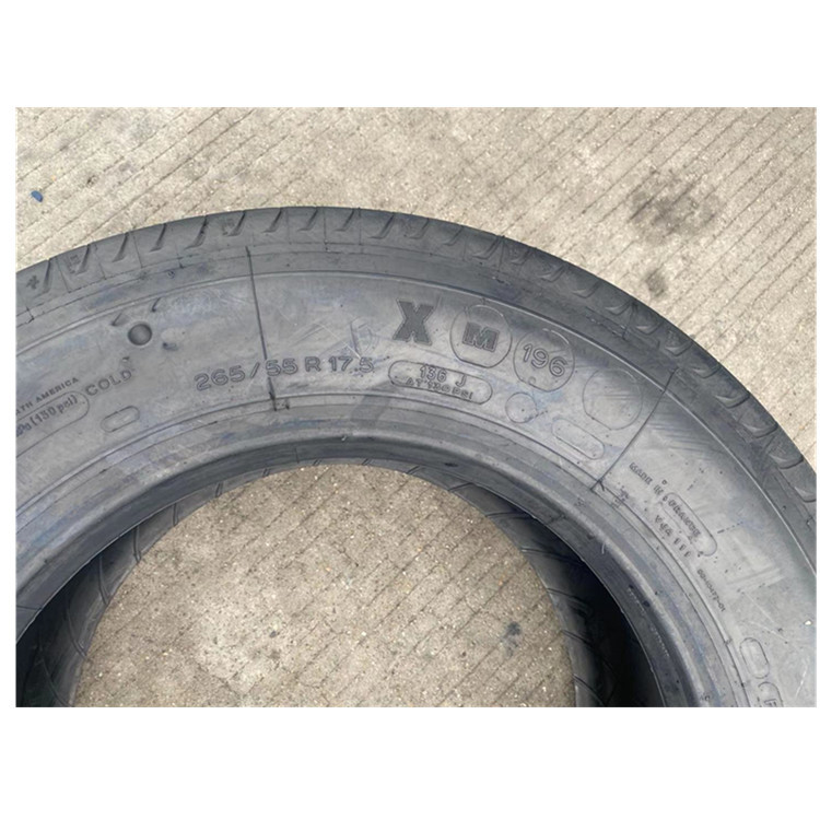 米其林 Шина 215/75R17,5 235/75R17,5 265/55R17,5 Высоко -энд Китайский проход посвящен