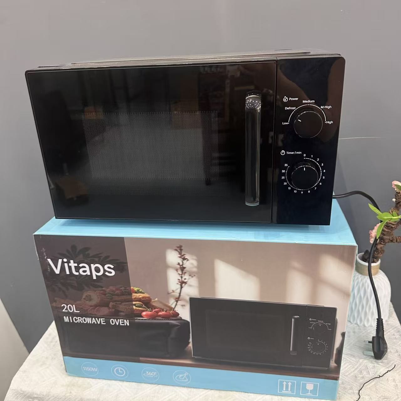 Микроволновая печь Vitaps 25л с сенсорным управлением