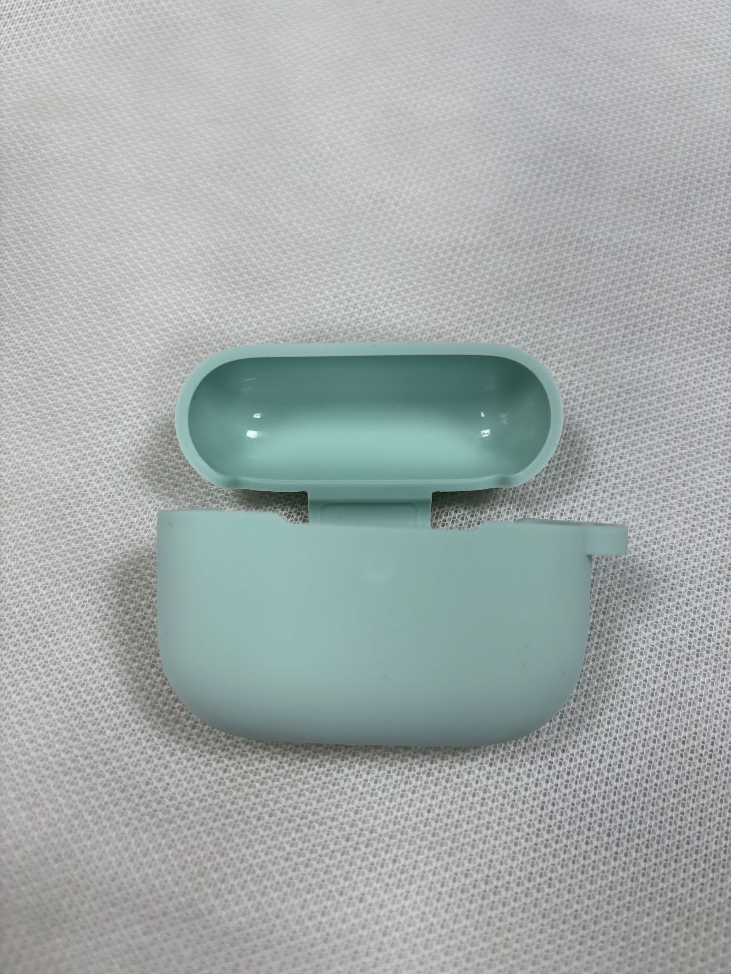 适用2025款苹果Airpodspro3耳机壳连体纯色厚款硅胶蓝牙耳机套