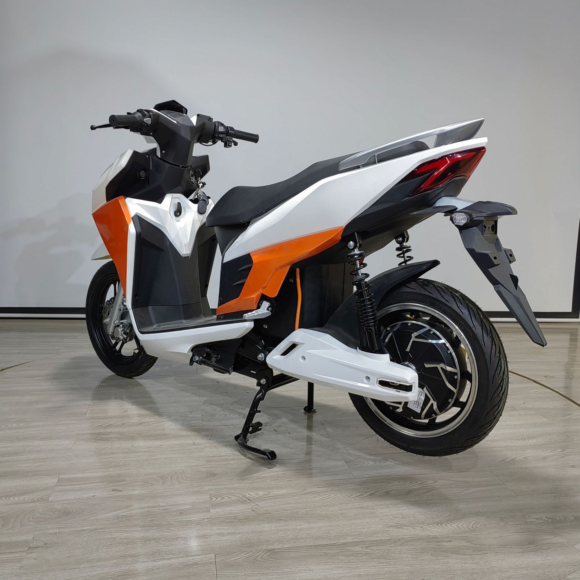 Электрический электромобиль, педали, 60v, 72v